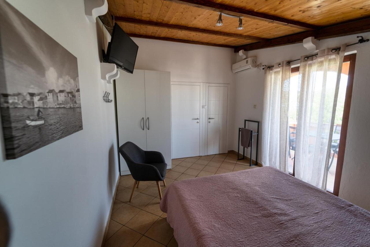 Apartmani Vesna Бибинє Екстер'єр фото