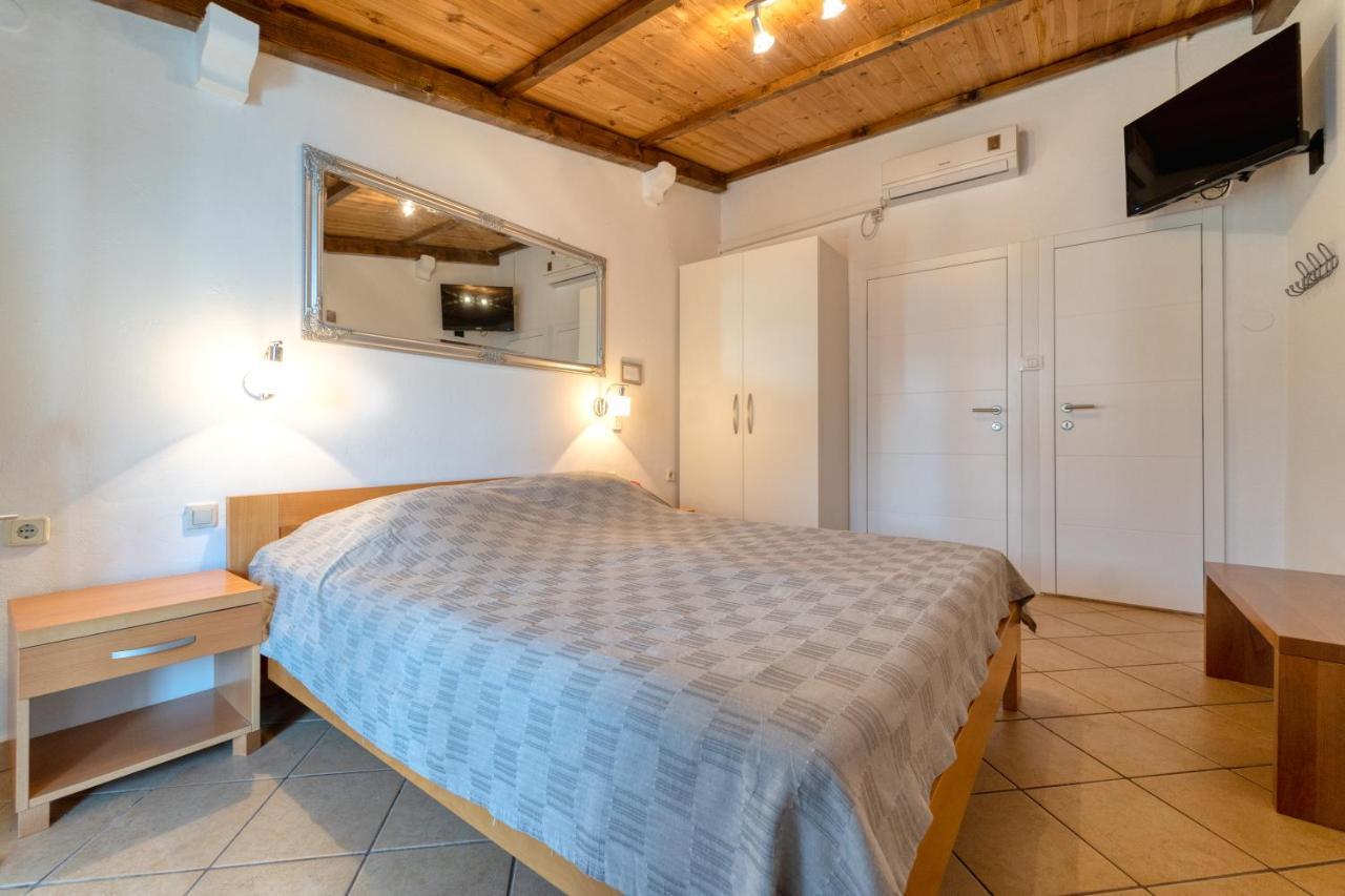 Apartmani Vesna Бибинє Екстер'єр фото