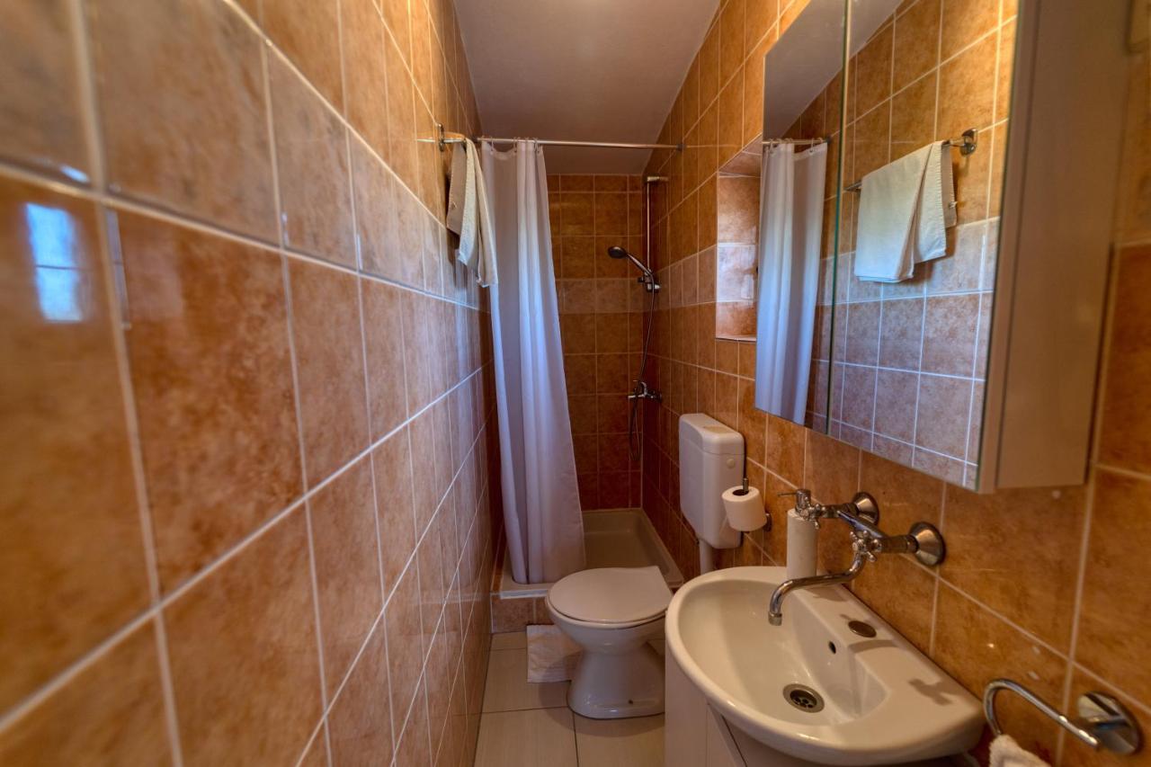 Apartmani Vesna Бибинє Екстер'єр фото